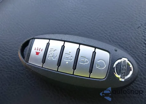 2016 Nissan Maxima 3.5 Platinum z USA, uszkodzony, nr VIN 1N4AA6AP5GC427642